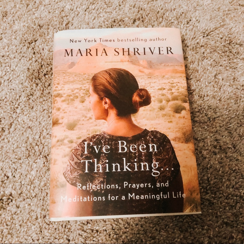 SIGNED Maria Shriver Book